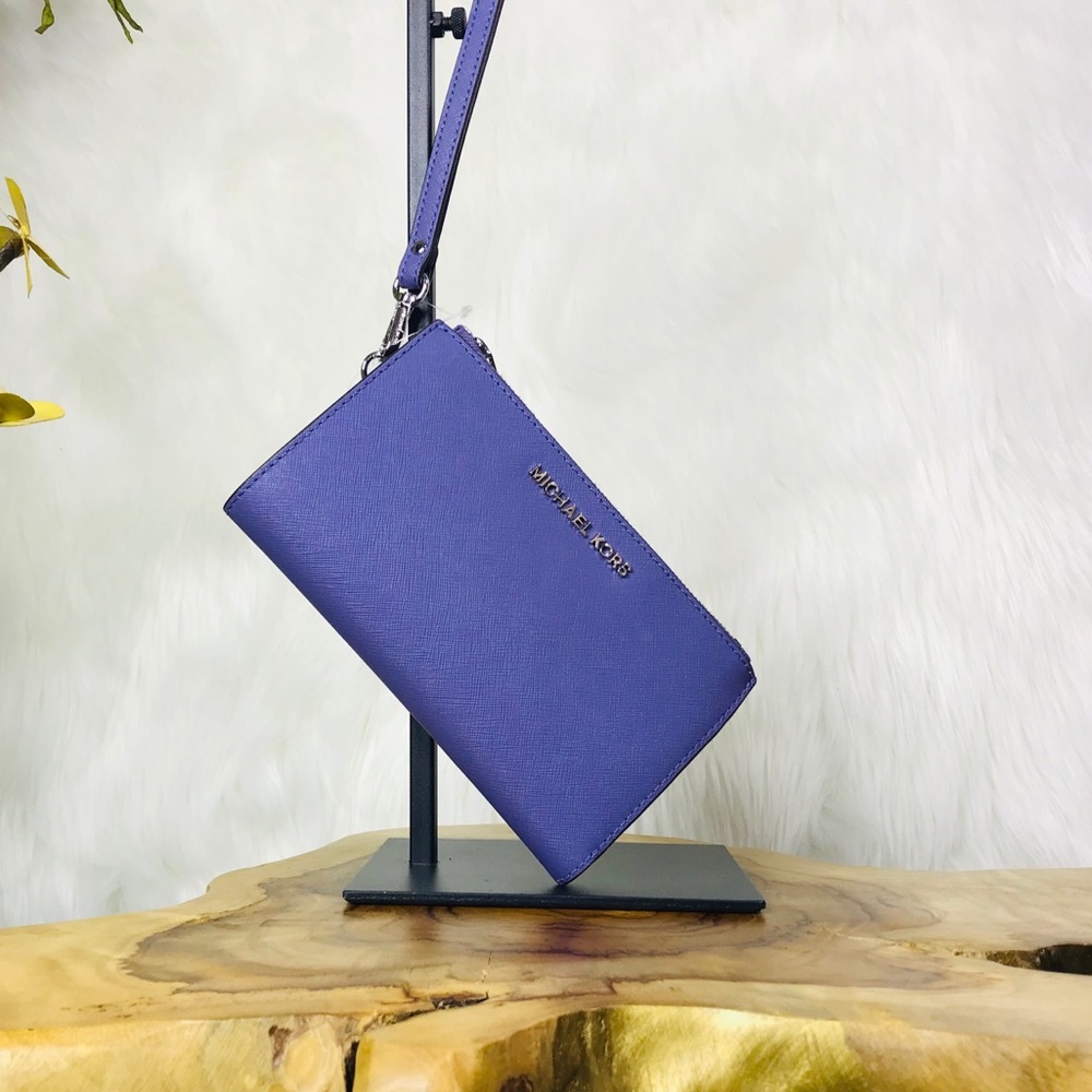 Michael Kors Jet Set Travel Double Zip Wristlet - Picture 7 of 8